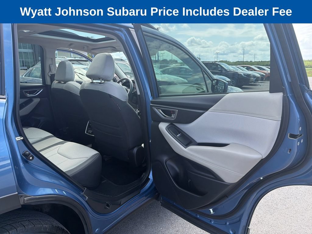 Used 2020 Subaru Forester Premium AWD/4WD image 40
