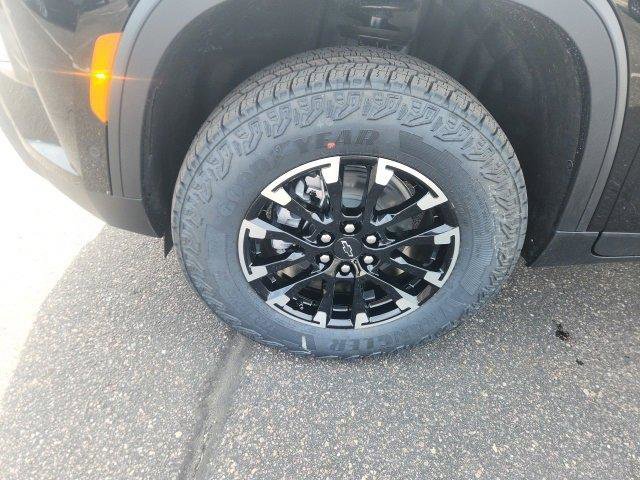 New 2026 Chevrolet Traverse Z71 w/ Enhanced Driving Package image 7