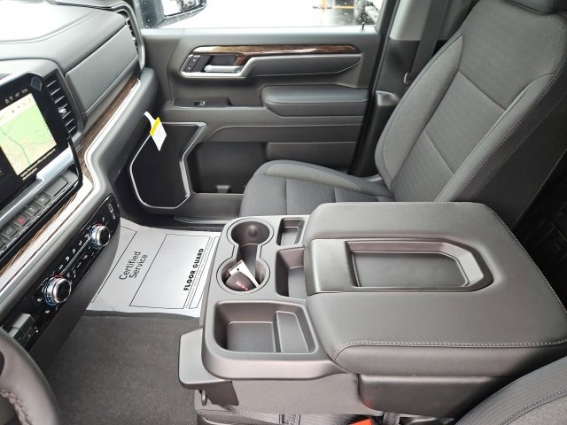 New 2026 GMC Sierra 2500 SLE w/ Preferred Package image 27