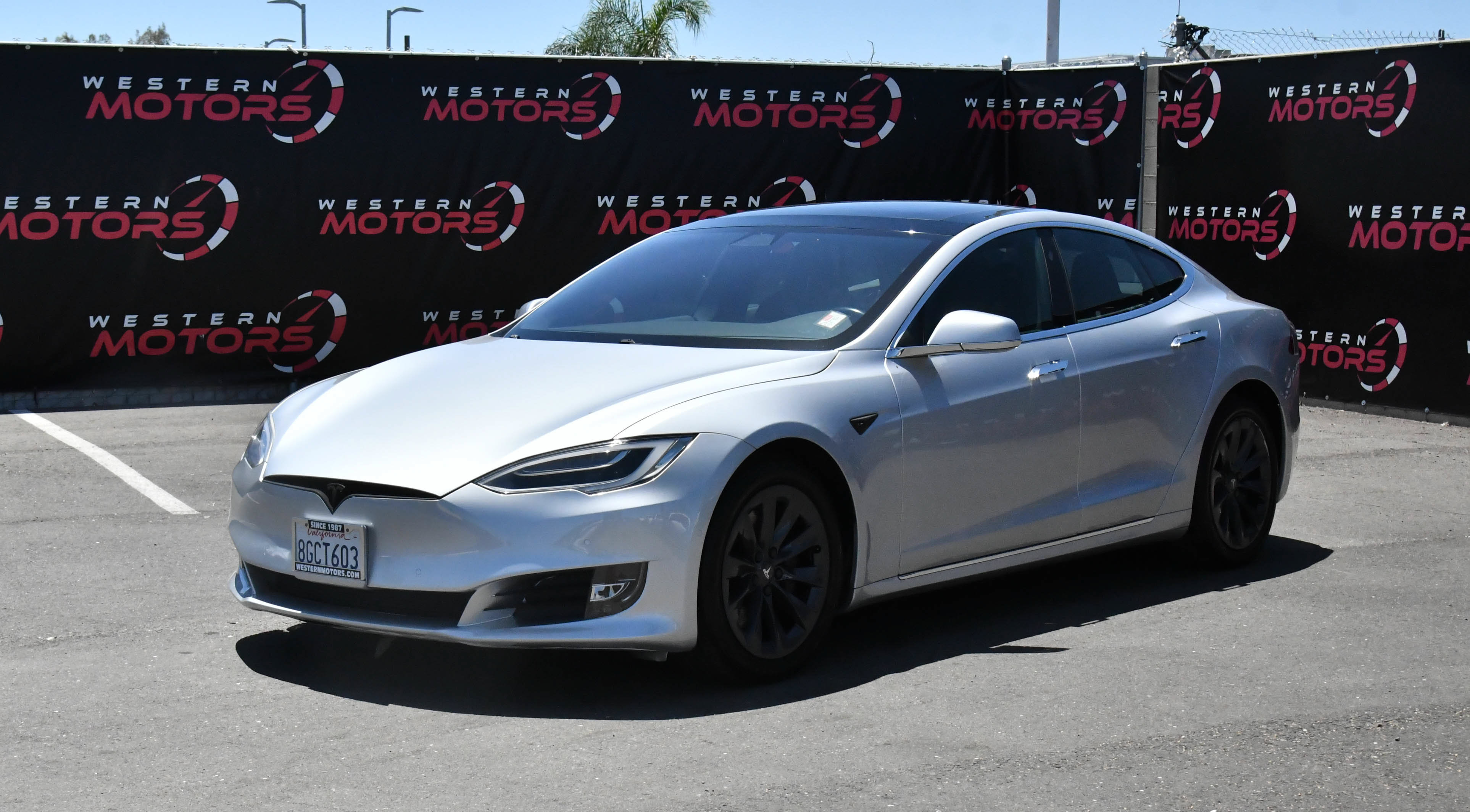 Used 2018 Tesla Model S 75D AWD/4WD image 3