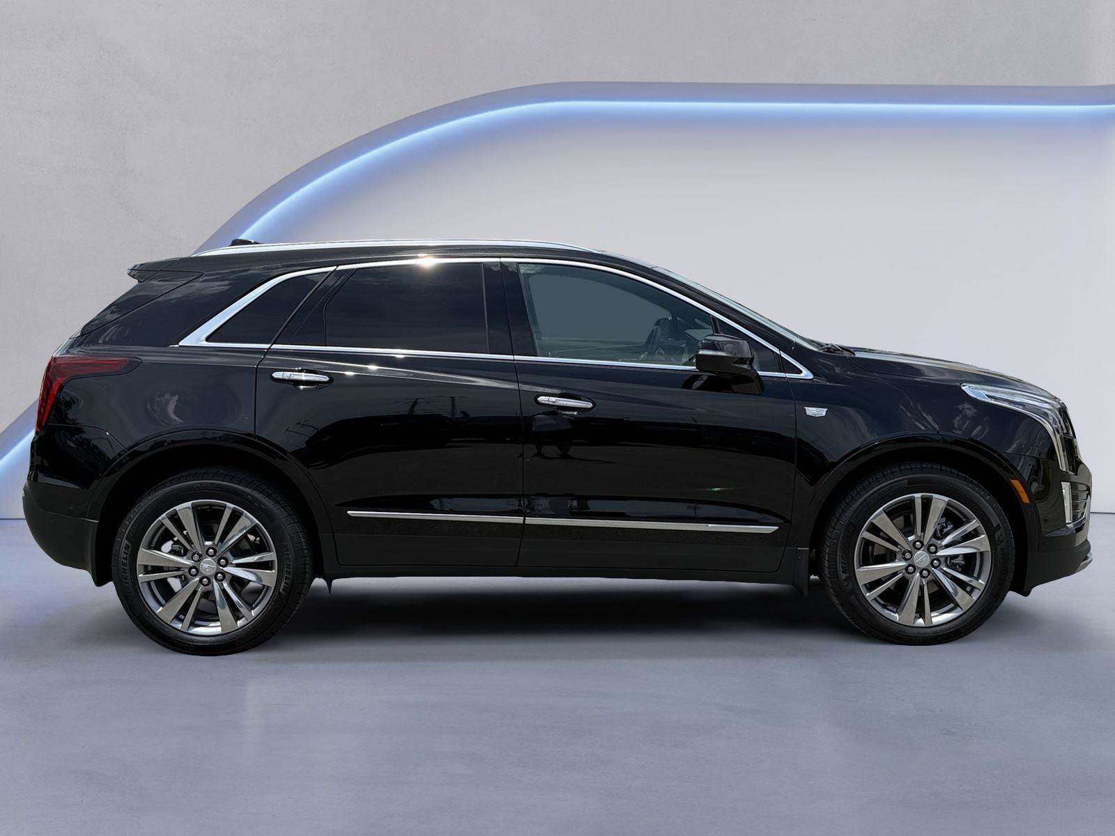 New 2026 Cadillac XT5 Premium Luxury w/ Driver Assist Package AWD/4WD video 2