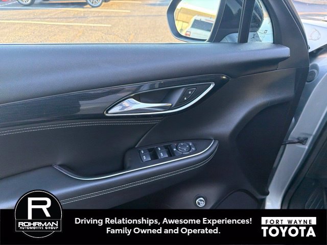 Used 2023 Buick Envision Preferred w/ Sport Touring Package AWD/4WD image 9
