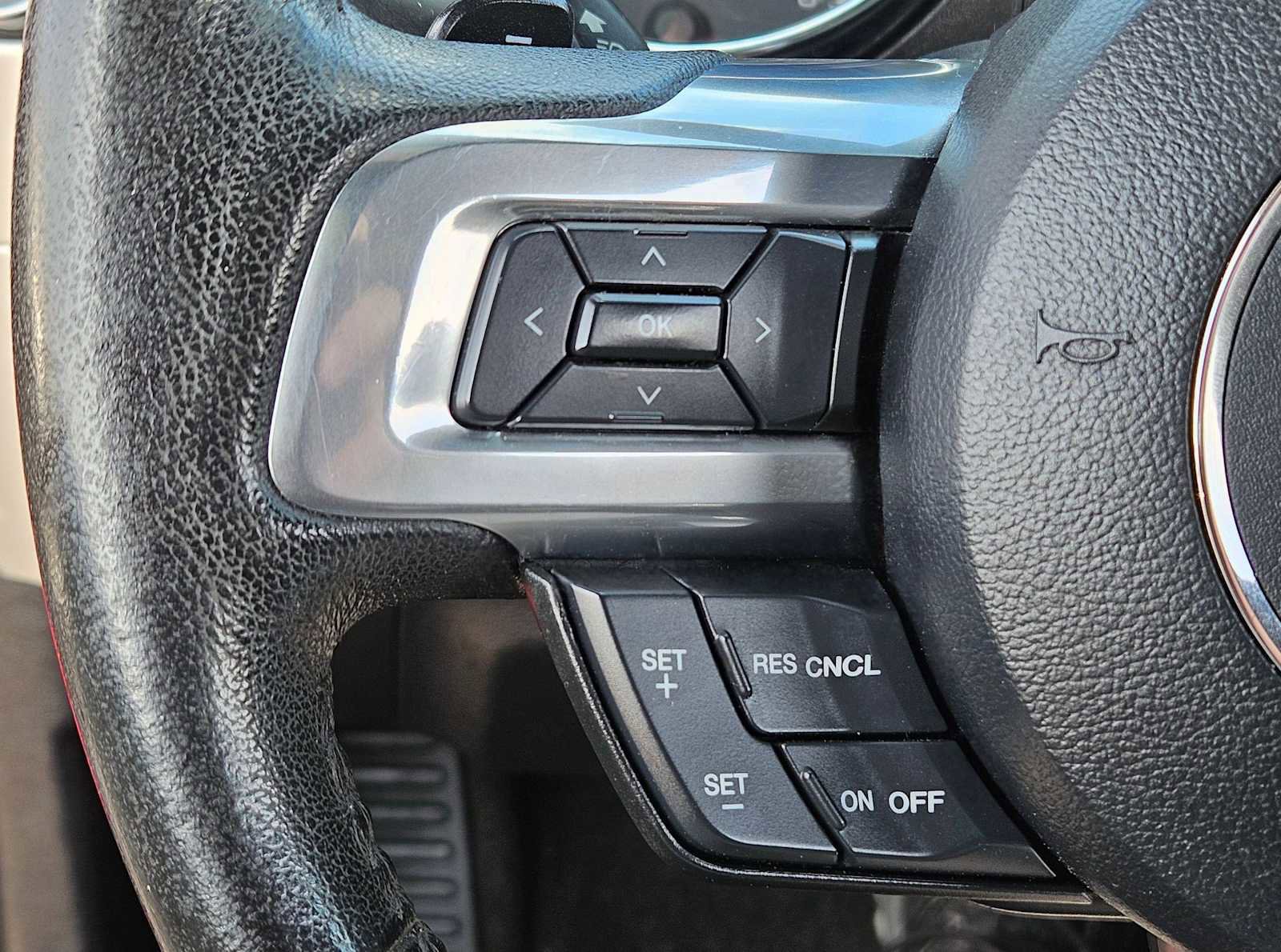 Used 2015 Ford Mustang Premium RWD image 19