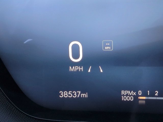 Used 2025 Buick Enclave Preferred FWD image 30