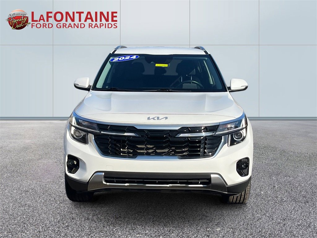 Used 2024 Kia Seltos S image 2