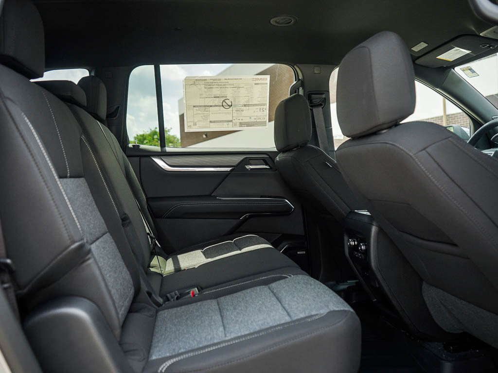 New 2026 GMC Acadia Elevation w/ Black Edition AWD/4WD image 13