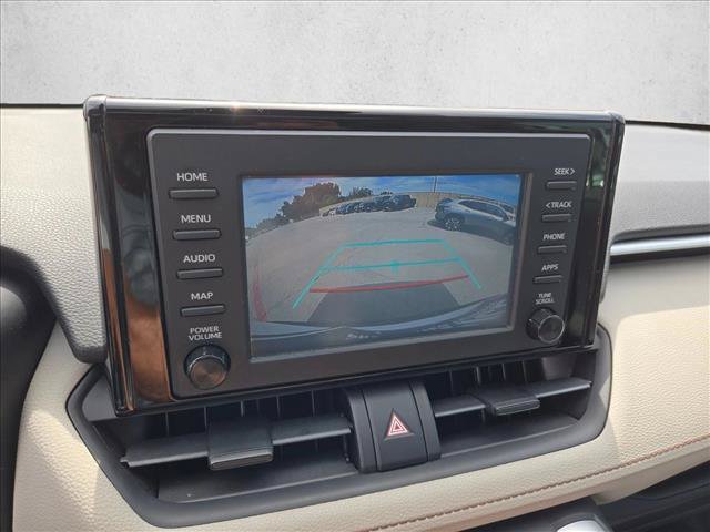 Used 2019 Toyota RAV4 XLE FWD image 14