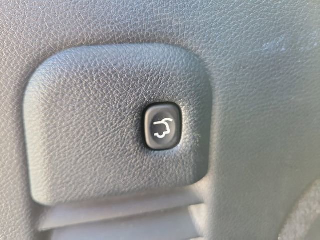 Used 2021 Jeep Grand Cherokee Laredo X RWD image 10