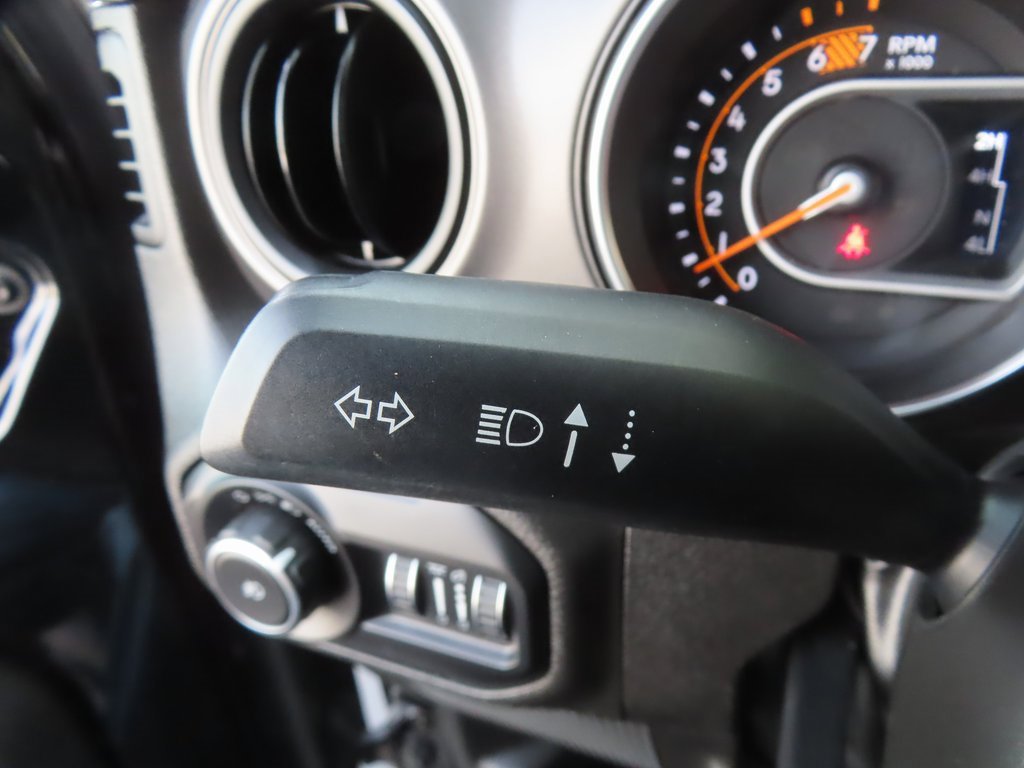 Used 2022 Jeep Wrangler Unlimited Sport image 18