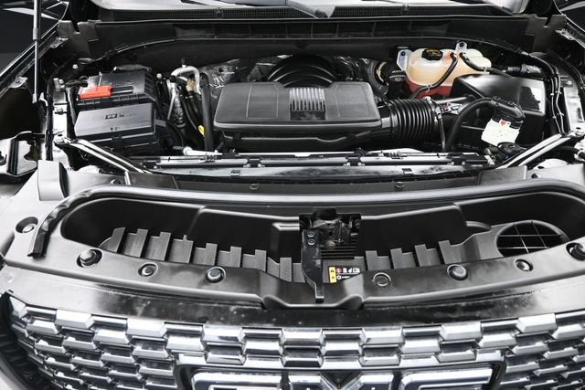 Used 2024 GMC Yukon Denali Ultimate AWD/4WD image 37