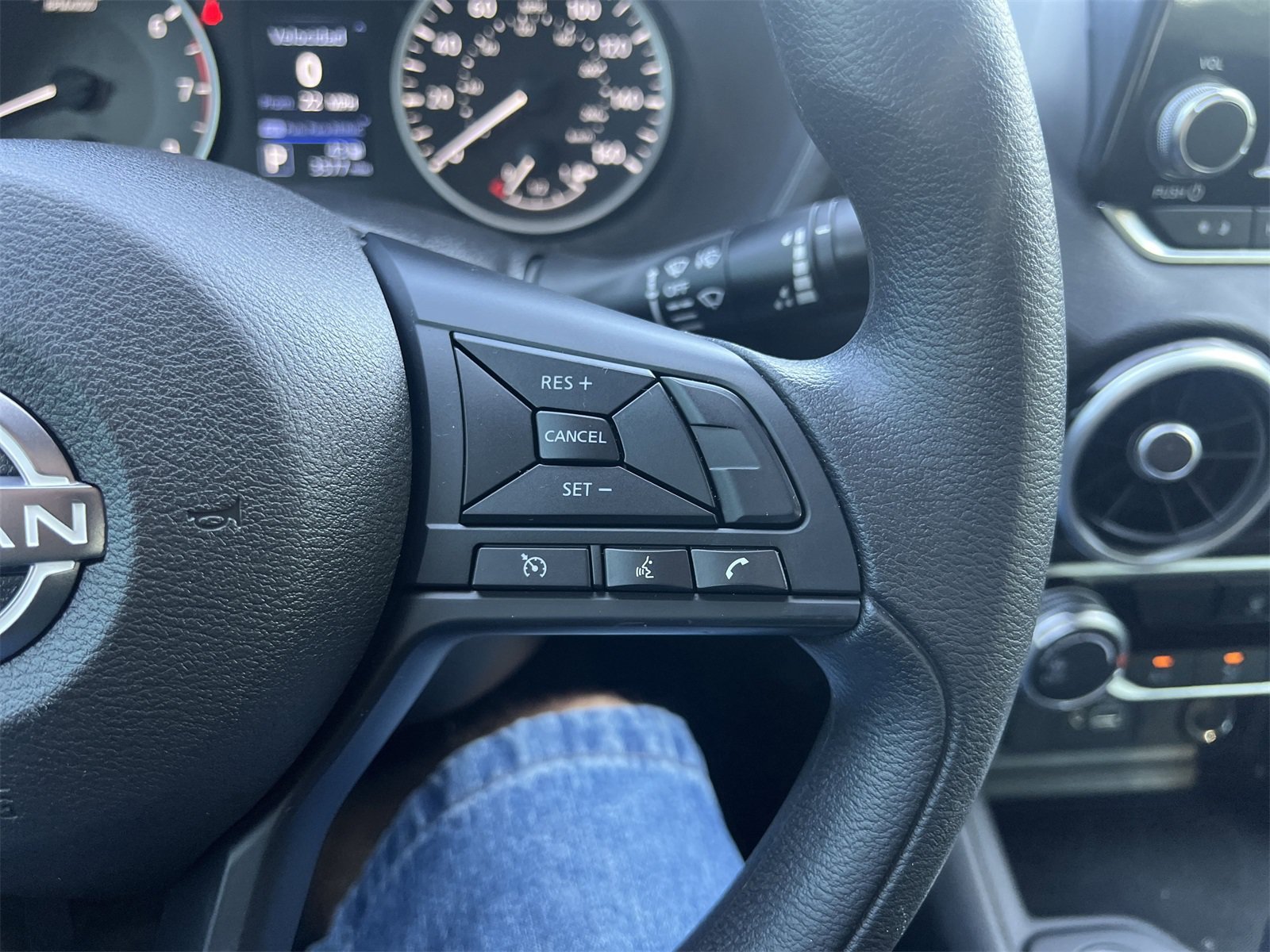 Certified 2025 Nissan Sentra S FWD image 9