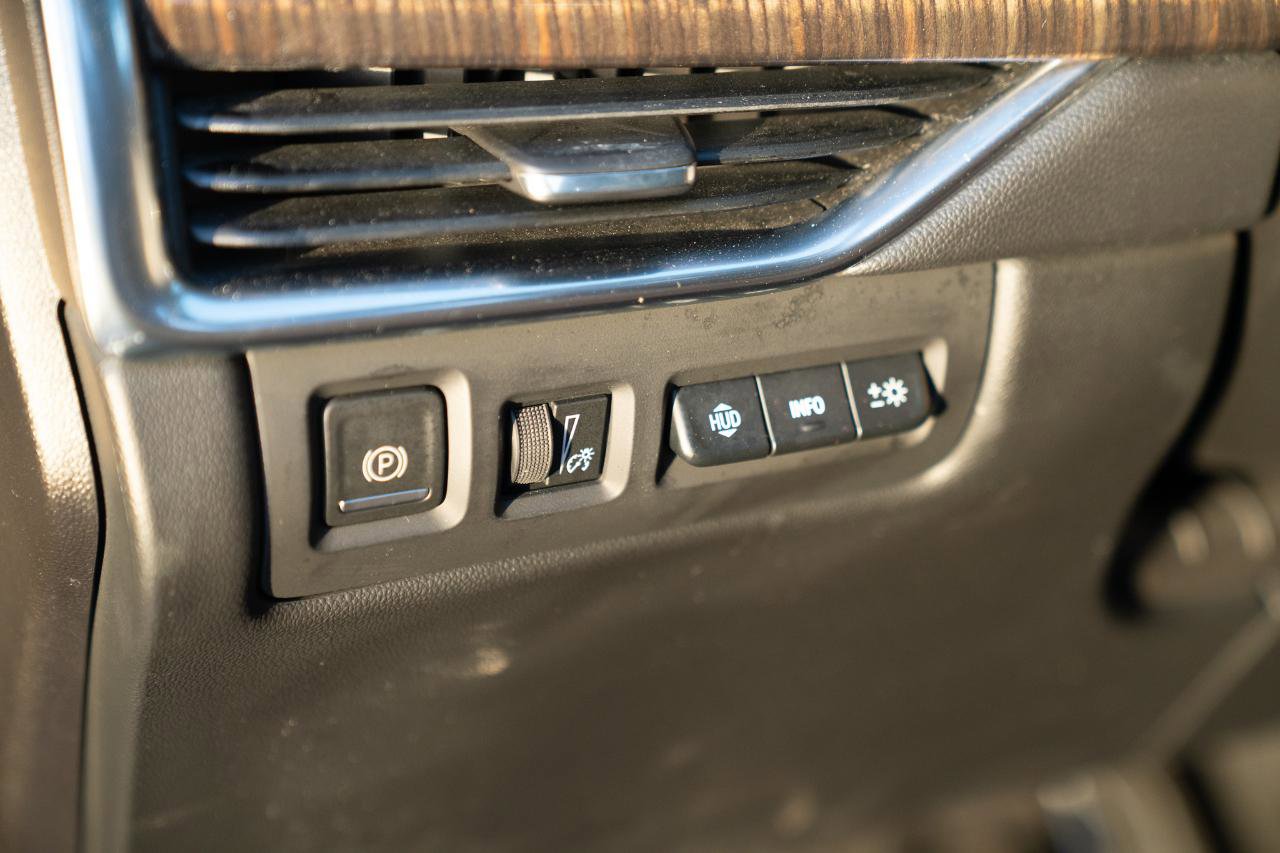 Used 2023 Cadillac XT4 Sport image 22