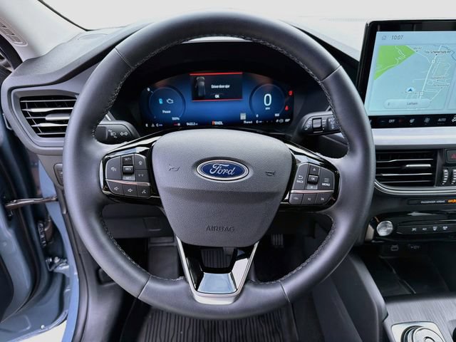 Used 2025 Ford Escape Platinum w/ Premium Technology Package AWD/4WD image 12
