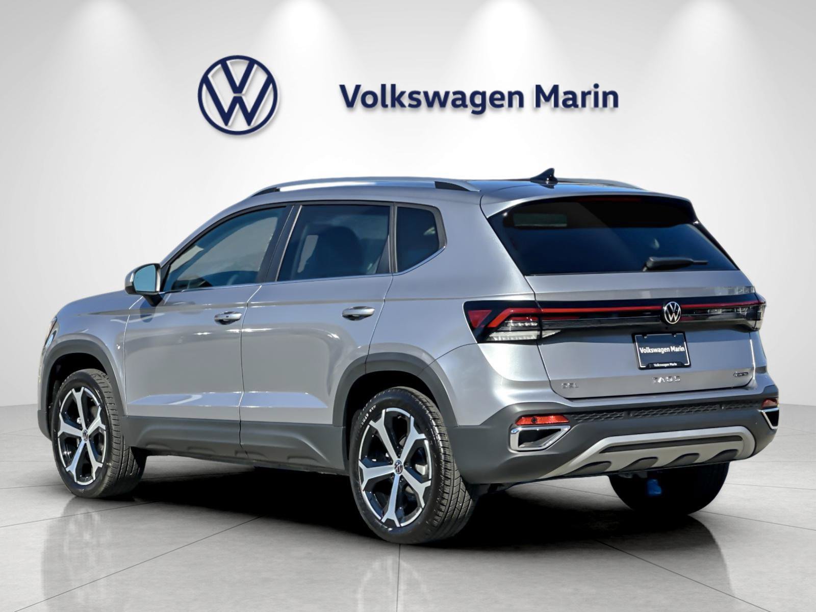New 2026 Volkswagen Taos SEL AWD/4WD image 3