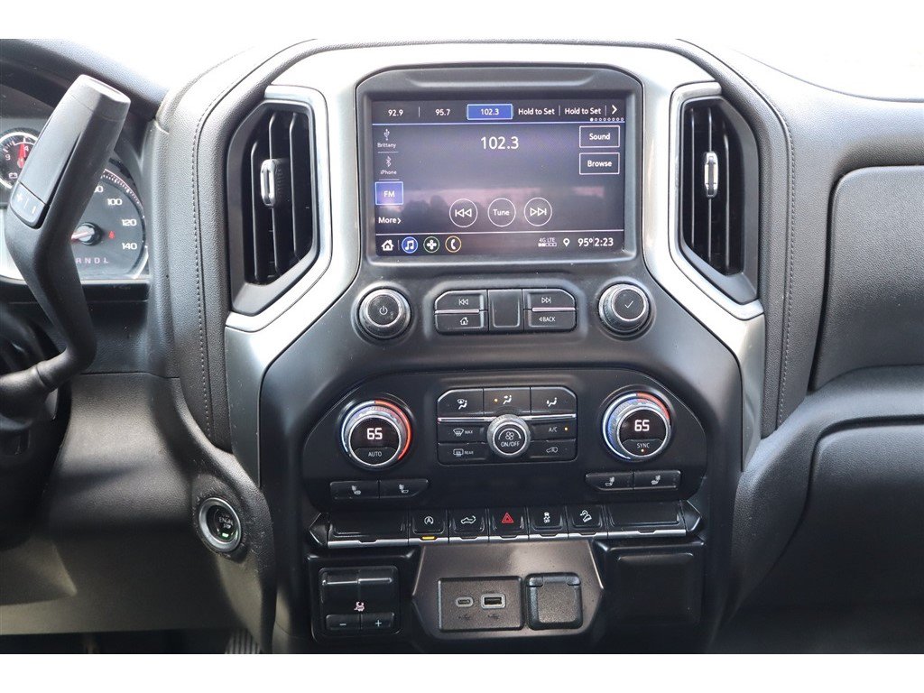 Used 2021 Chevrolet Silverado 1500 RST AWD/4WD image 23