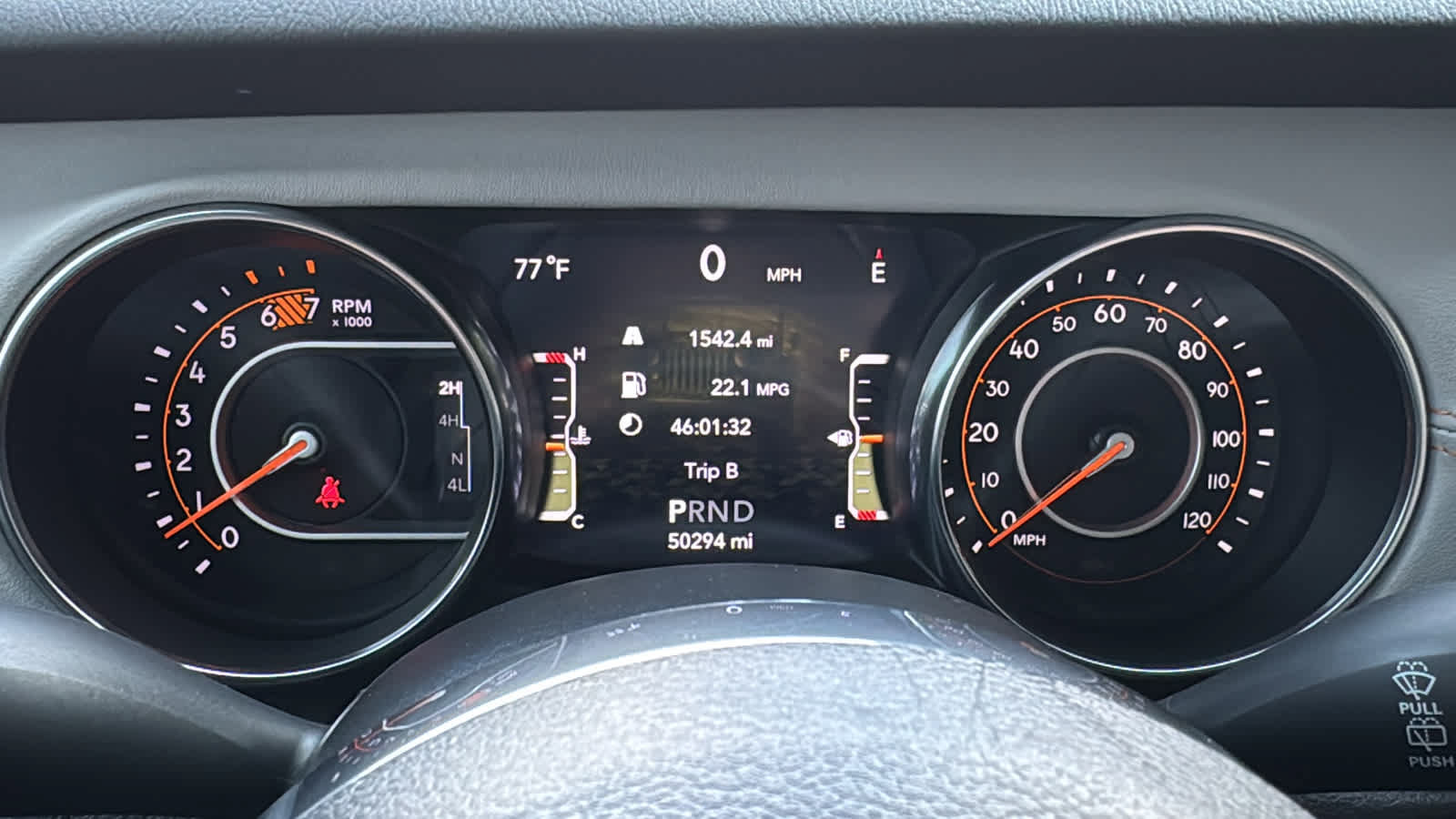 Used 2022 Jeep Wrangler Unlimited Sahara AWD/4WD image 13