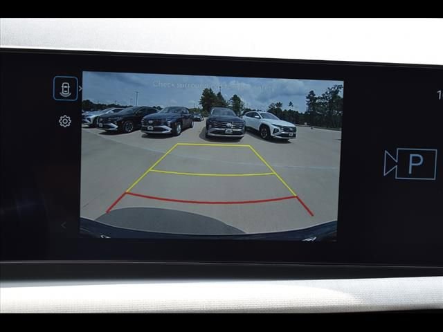 Certified 2025 Hyundai Tucson SEL image 28