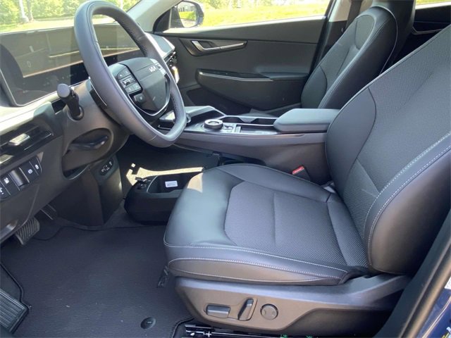 New 2025 Kia EV6 Light w/ Light LR Technology Package image 12