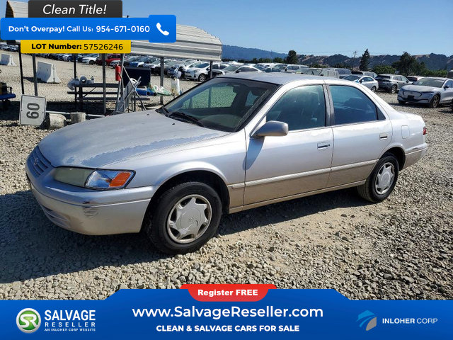 Used 1999 Toyota Camry FWD image 1