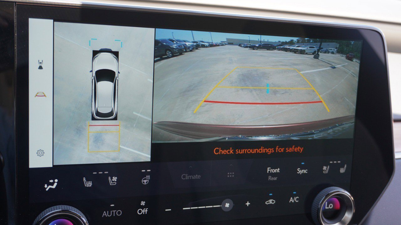 Used 2023 Lexus RX 350 Premium Plus w/ Cold Area Package FWD image 17