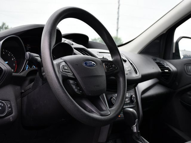 Used 2017 Ford Escape SE AWD/4WD image 13