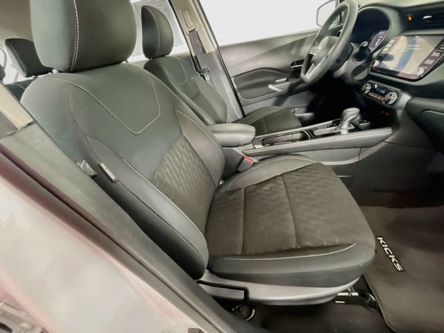 Used 2022 Nissan Kicks SV FWD image 27
