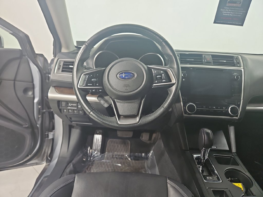 Used 2018 Subaru Outback 3.6R Limited AWD/4WD image 14