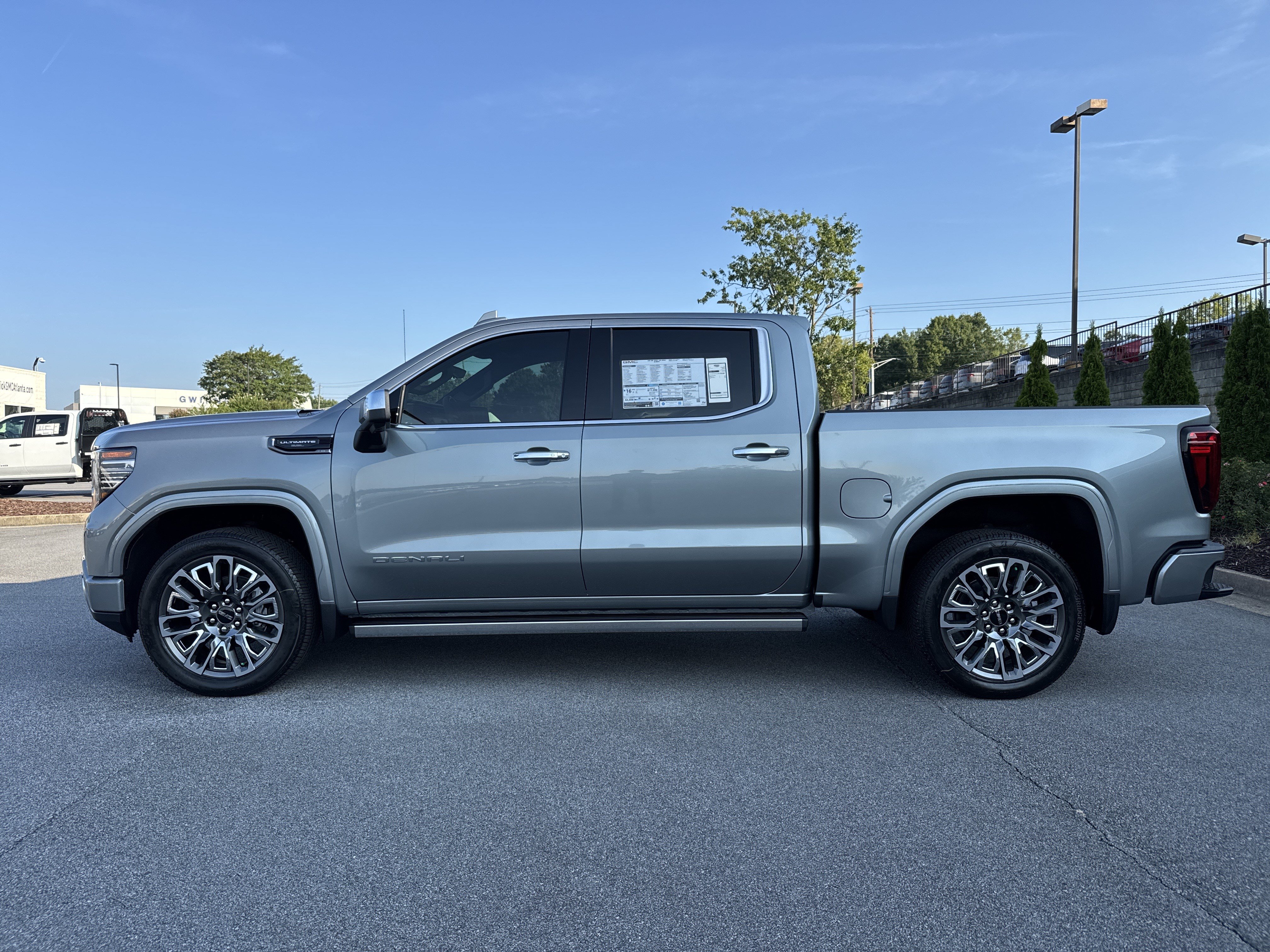 New 2026 GMC Sierra 1500 Denali Ultimate AWD/4WD image 7