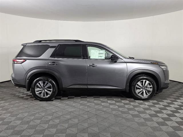 New 2026 Nissan Pathfinder SL AWD/4WD image 2