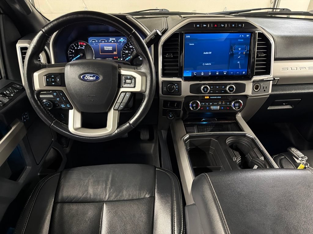 Used 2022 Ford F250 Lariat w/ Black Appearance Package AWD/4WD image 8