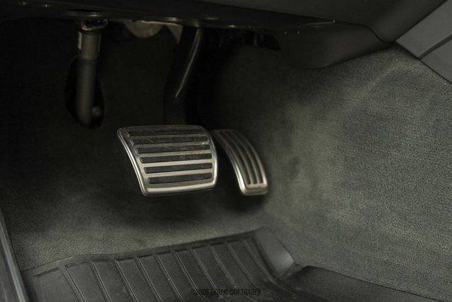 Used 2019 Porsche Cayenne Turbo image 21