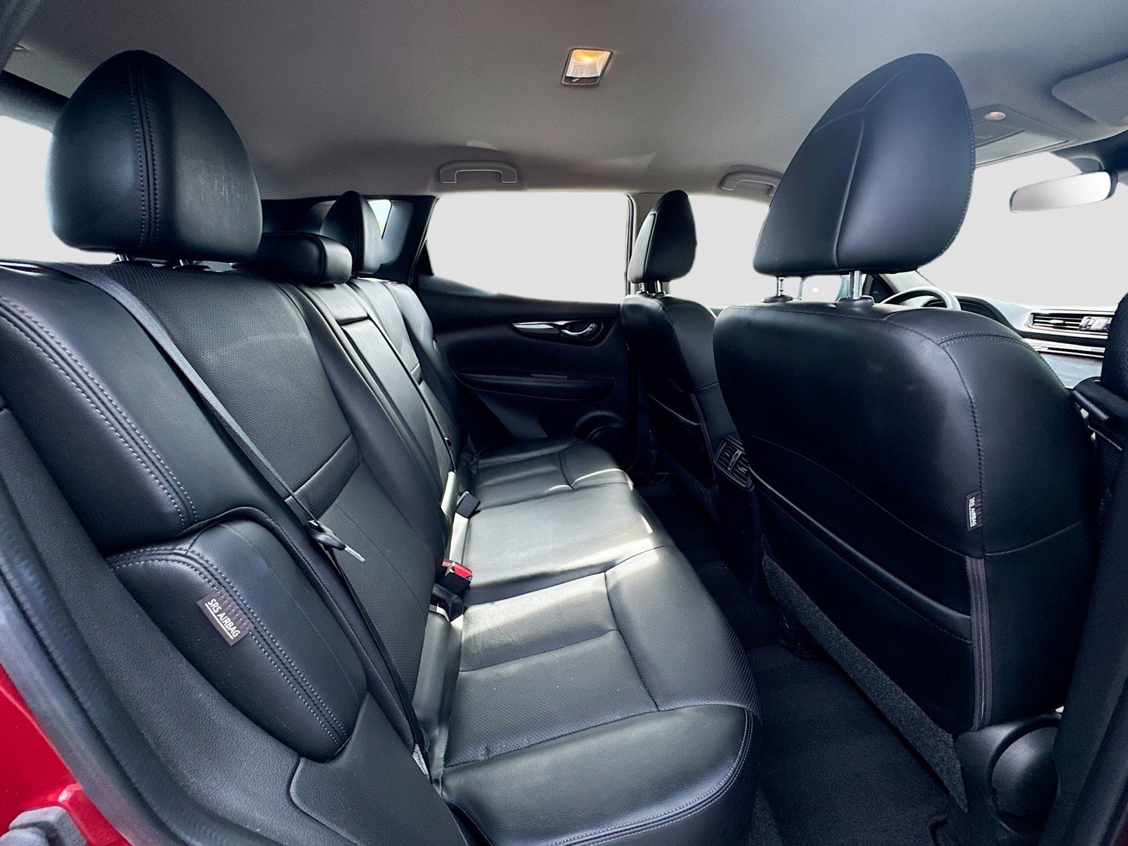 Used 2022 Nissan Rogue Sport SL FWD image 29