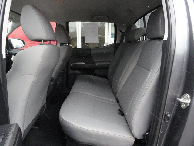Used 2019 Toyota Tacoma SR5 AWD/4WD image 12