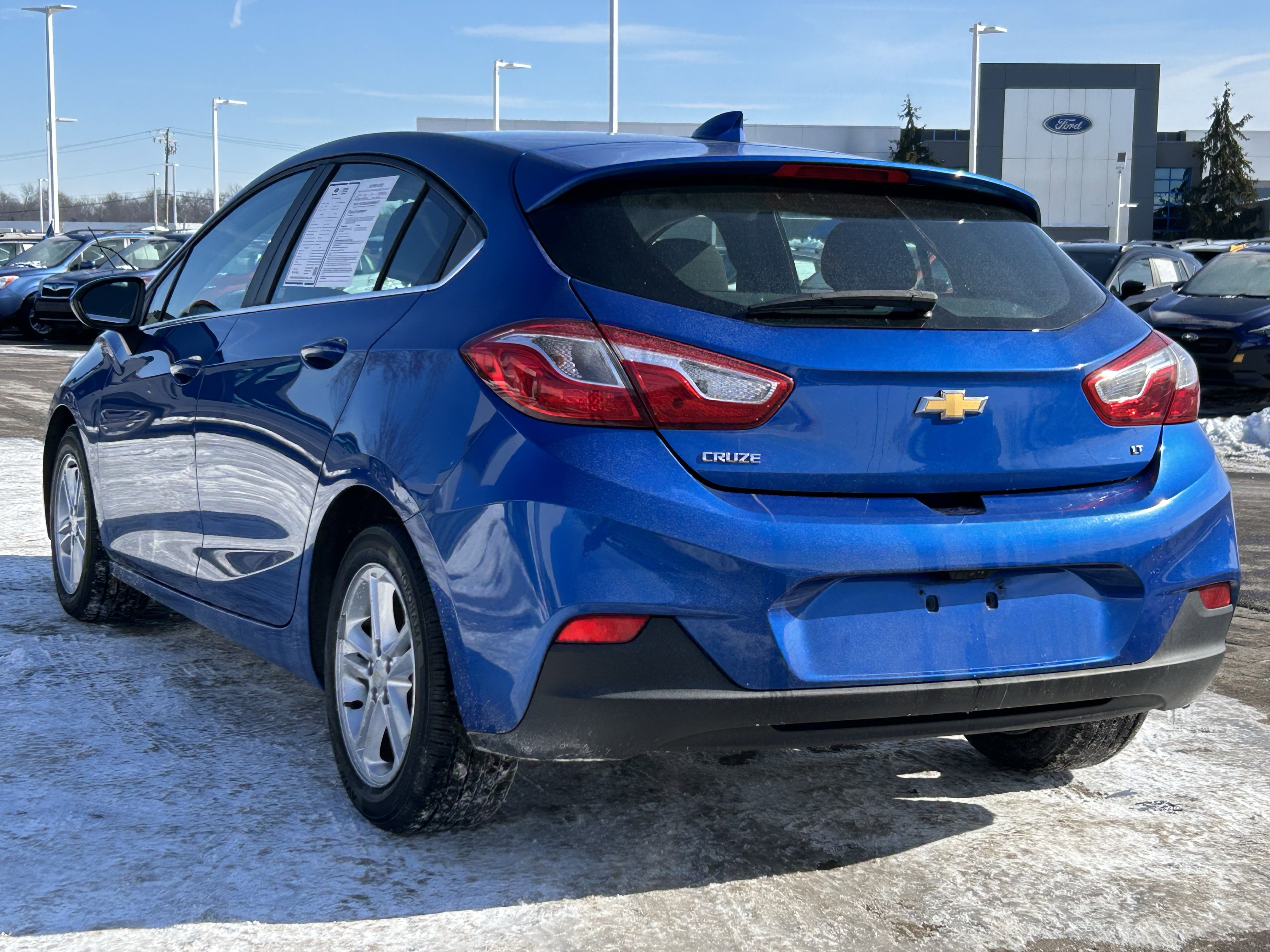 Used 2017 Chevrolet Cruze LT image 4