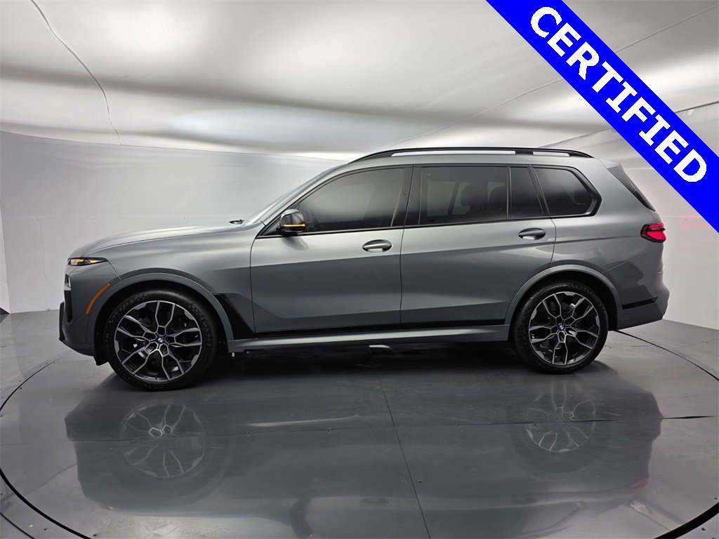 Used 2025 BMW X7 M60i image 7