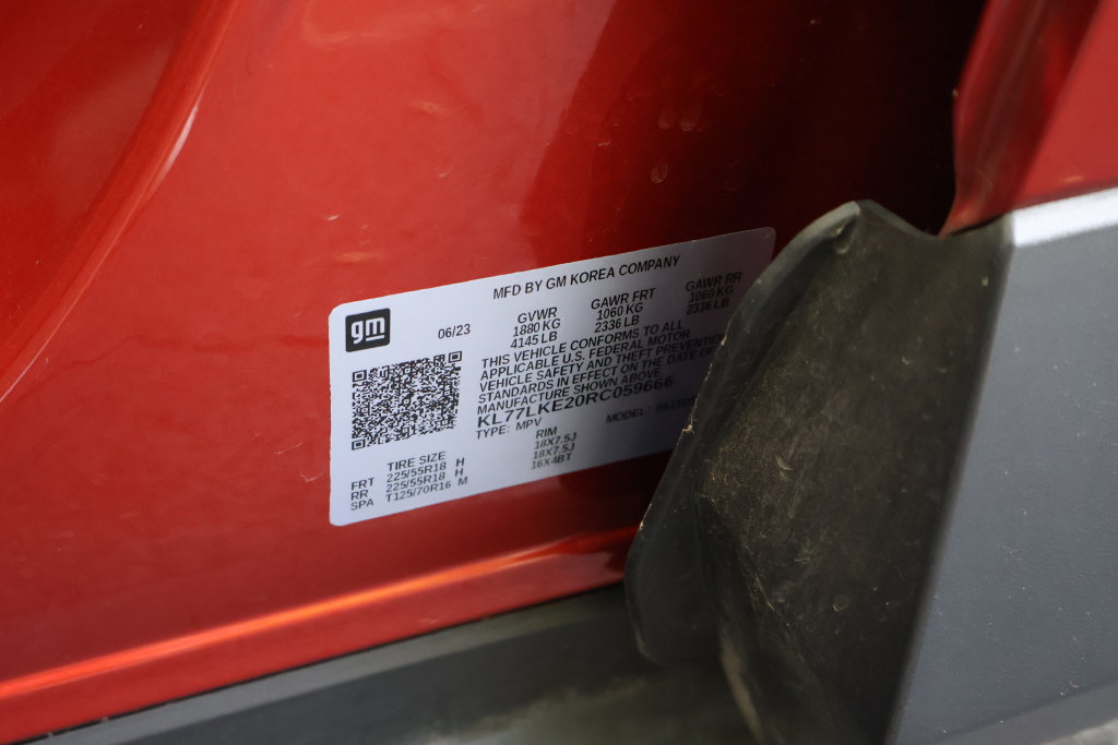 Used 2024 Chevrolet Trax ACTIV w/ Sunroof Package FWD image 52