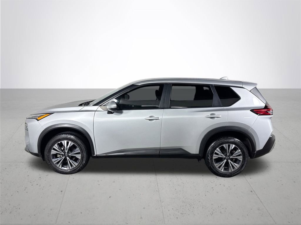 Used 2022 Nissan Rogue SV image 9