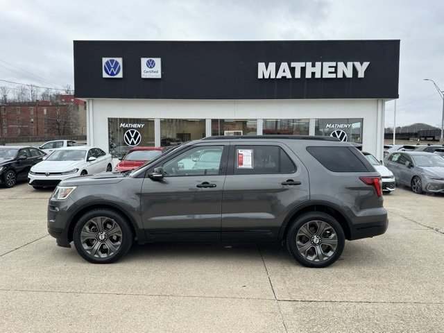 Used 2018 Ford Explorer Sport w/ Equipment Group 401A image 2