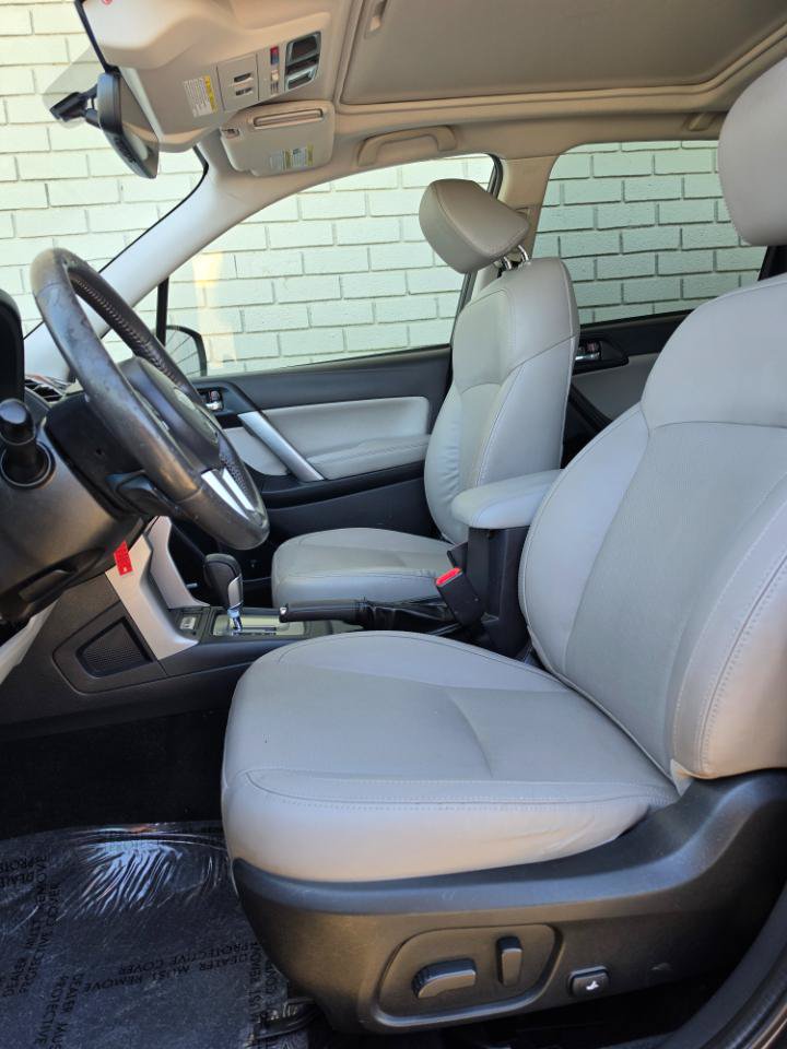 Used 2017 Subaru Forester 2.5i Limited AWD/4WD image 11