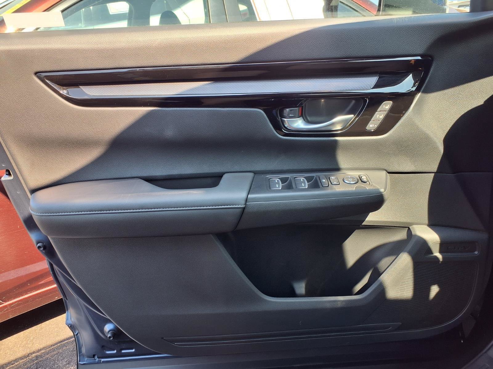 Used 2024 Honda CR-V EX-L image 17