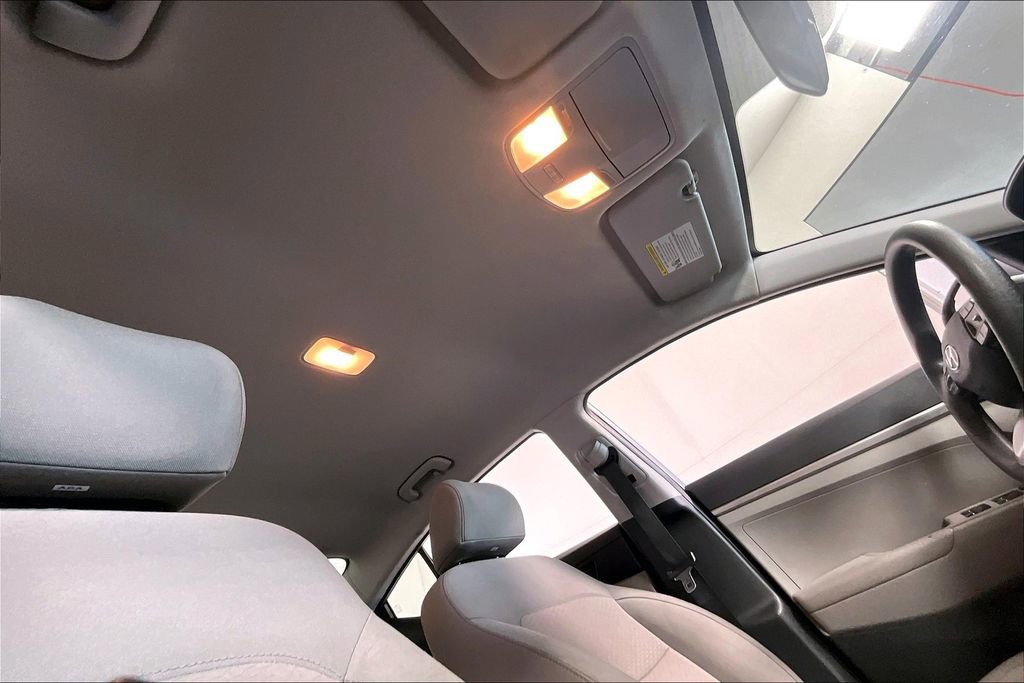 Used 2019 Hyundai Elantra SE image 21