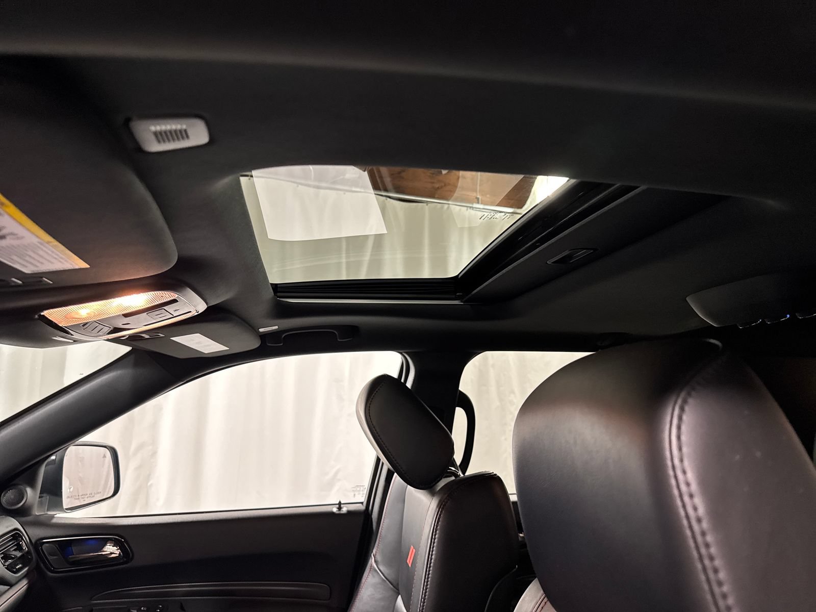 Used 2025 Dodge Durango R/T AWD/4WD image 26
