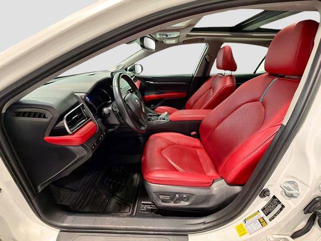 Used 2021 Toyota Camry XSE image 18