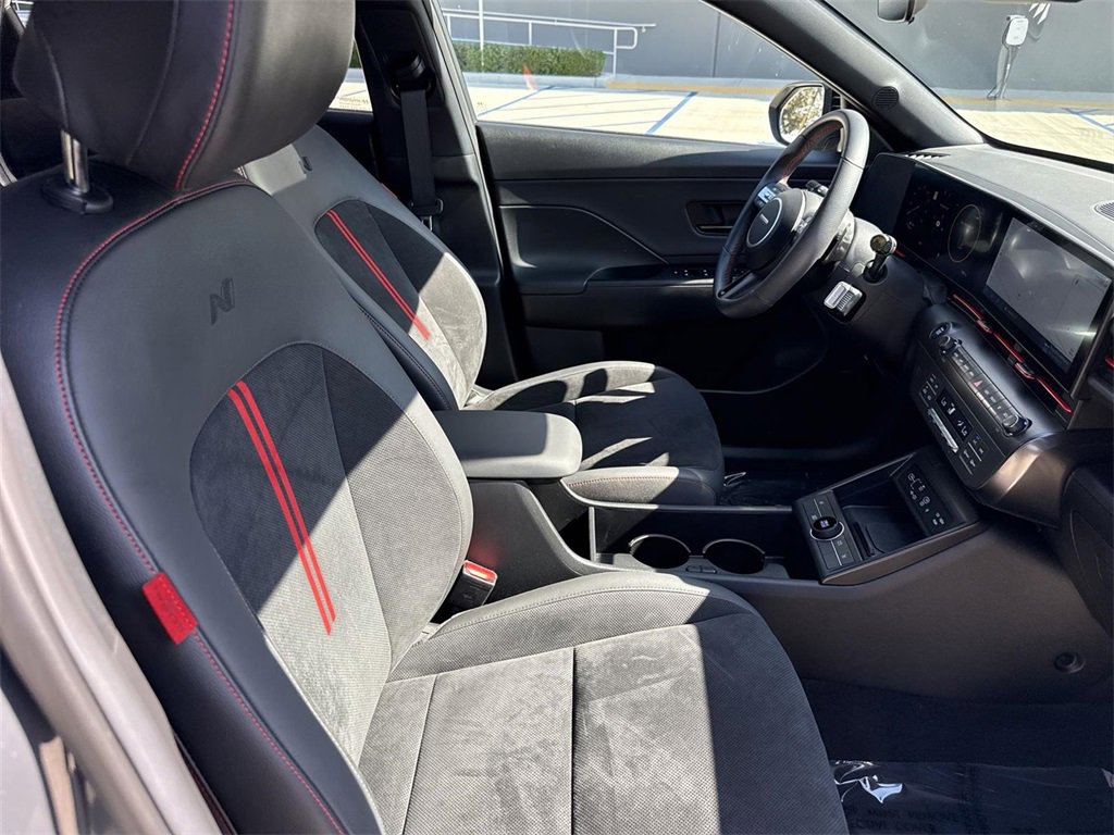 Used 2024 Hyundai Kona N Line image 27
