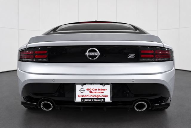 Certified 2024 Nissan Z Performance w/ Floor Mat Package RWD image 5