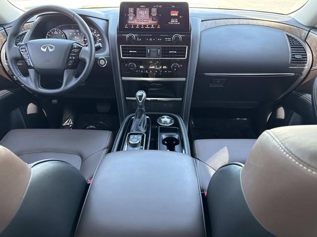 Used 2024 INFINITI QX80 Premium Select w/ Cargo Package image 18
