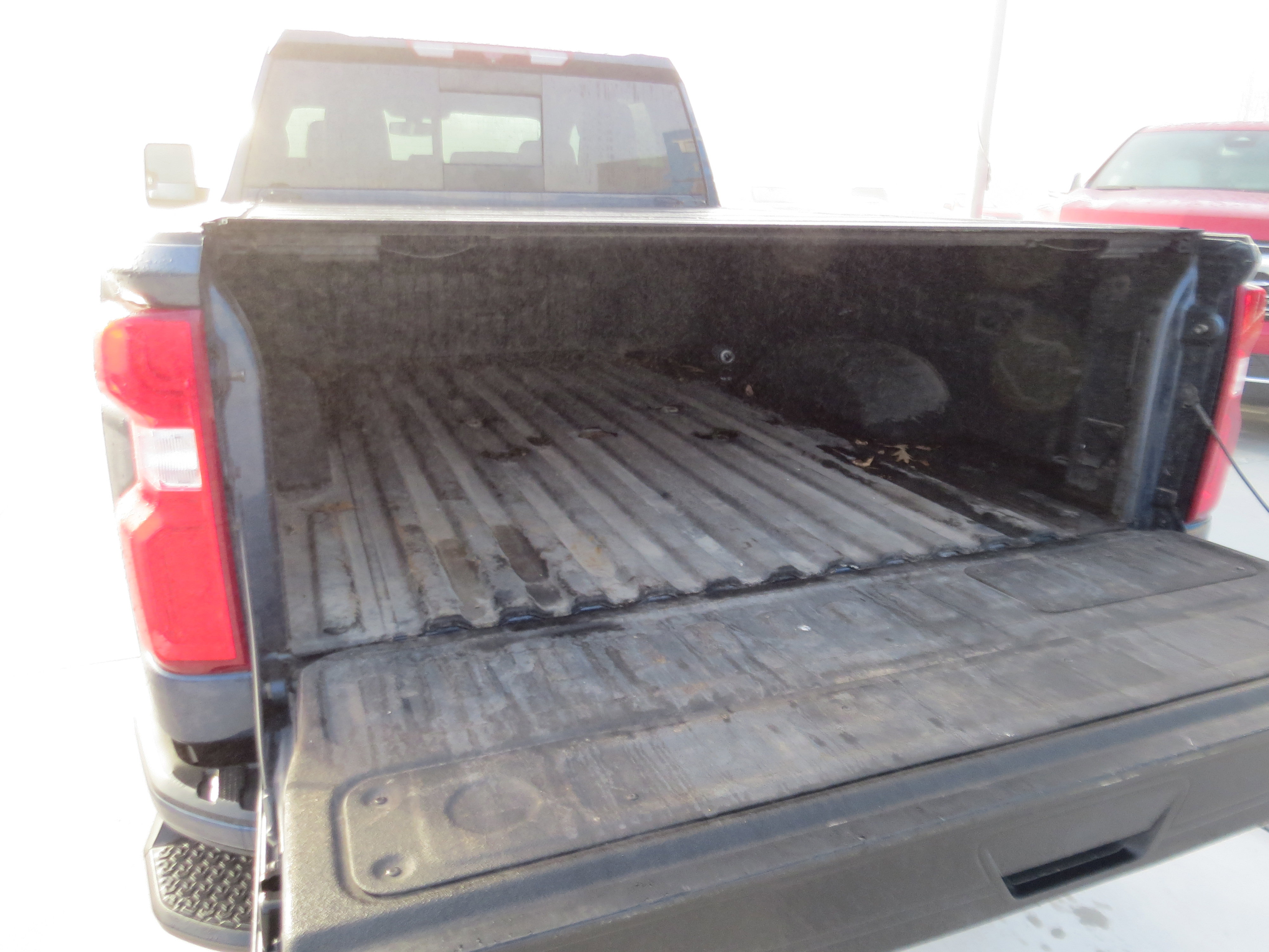 Used 2023 Chevrolet Silverado 2500 LTZ w/ LTZ Plus Package image 18