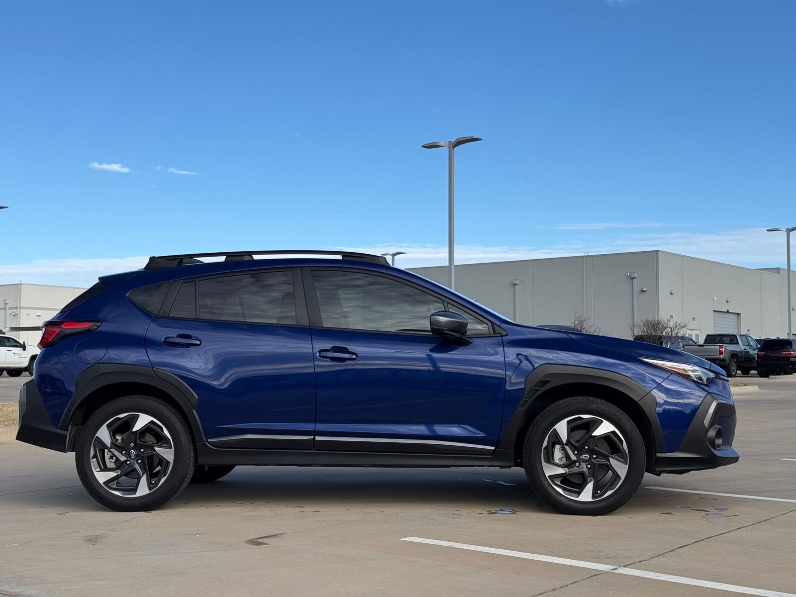 Used 2025 Subaru Crosstrek 2.5i Limited w/ Crosstrek Mirror Package image 9