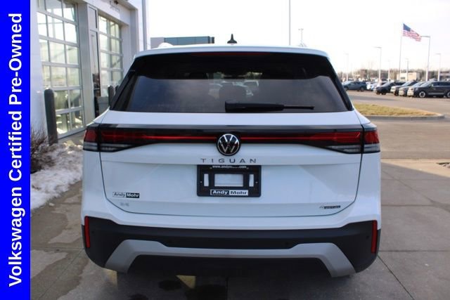 Used 2025 Volkswagen Tiguan SE image 7