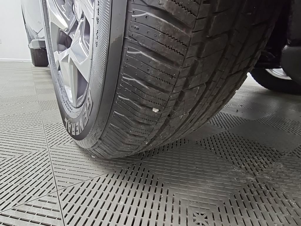 New 2026 GMC Sierra 1500 SLE w/ Preferred Package image 46